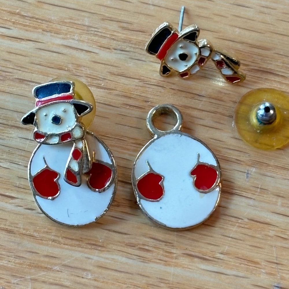 Festive Snowman Articulated Pierced Earrings